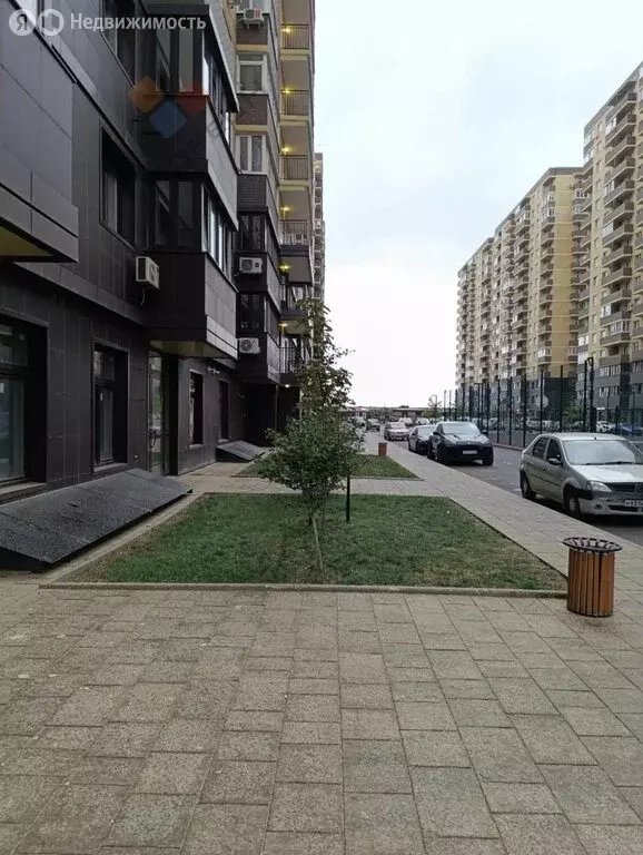 2-комнатная квартира: Краснодар, улица имени Героя Ростовского, 8к4 ... - Фото 1