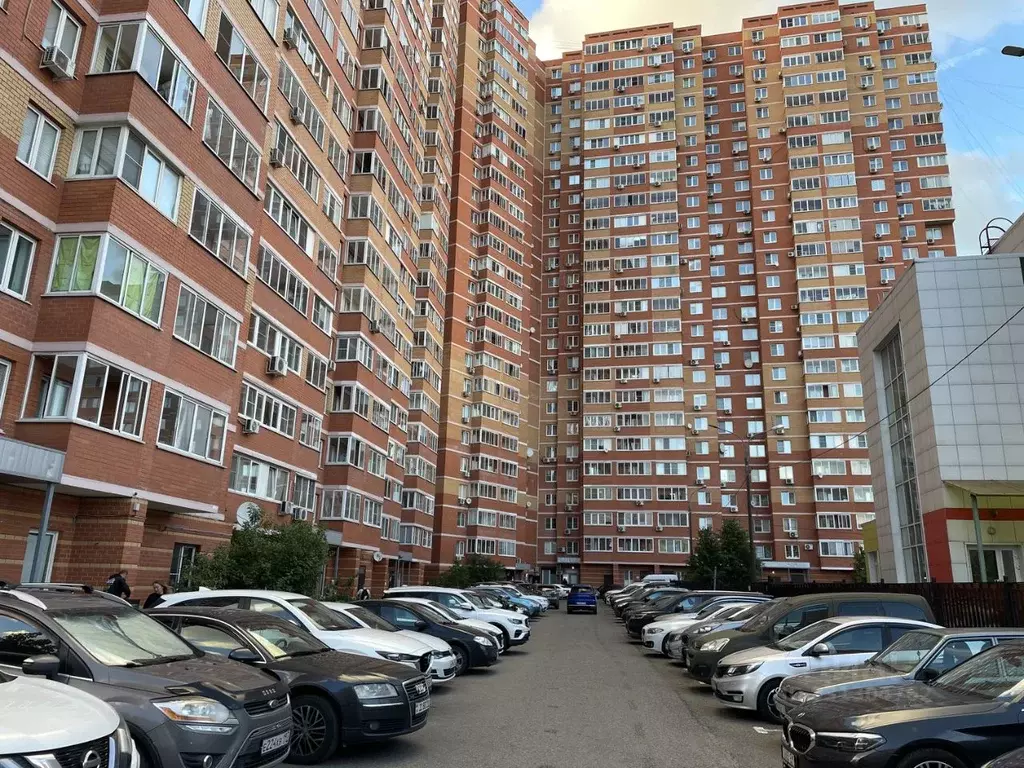 1-к кв. Московская область, Люберцы Инициативная ул., 13 (41.0 м) - Фото 2