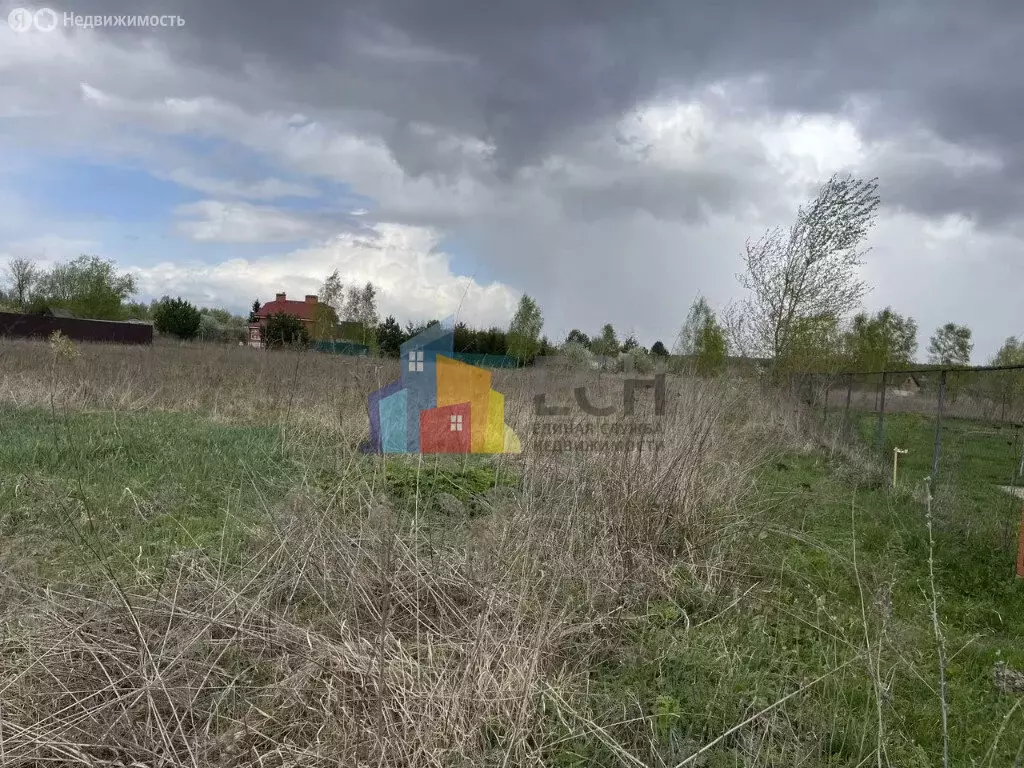 Участок в Тульская область, городской округ Тула, деревня Уваровка ... - Фото 0