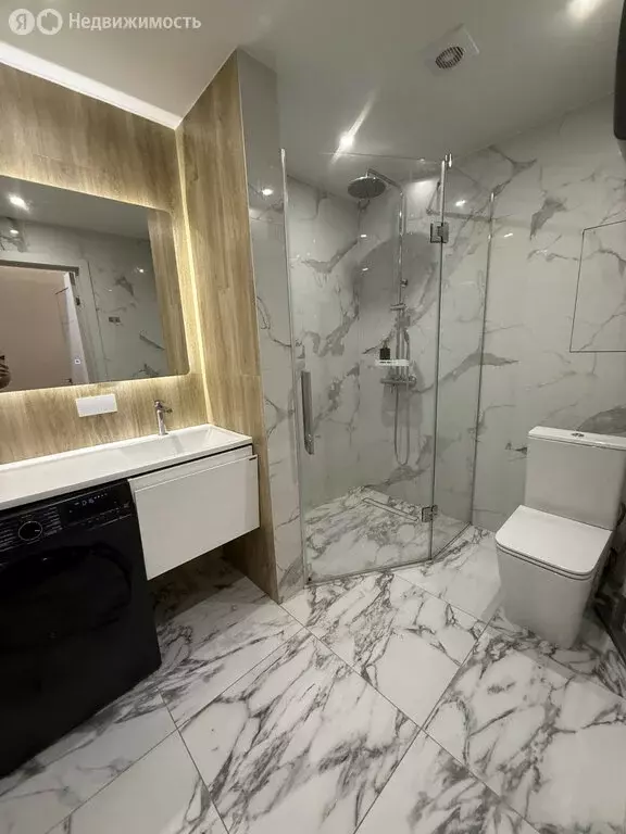 3-комнатная квартира: Хабаровск, улица Запарина, 121 (57.3 м) - Фото 1