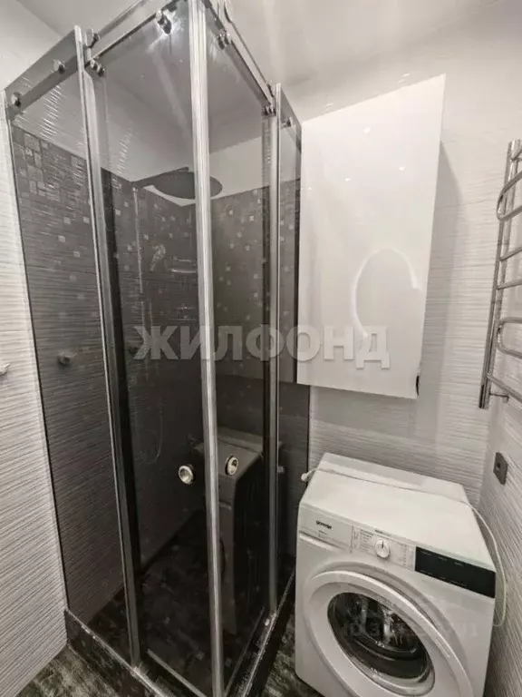 1-к кв. Новосибирская область, Новосибирск ул. Ясный Берег, 13 (42.0 ... - Фото 1