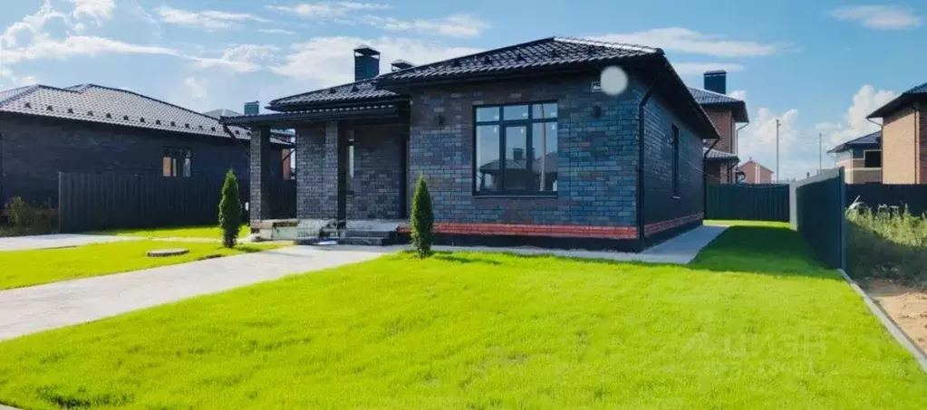 Дом в Татарстан, Пестречинский район, Богородское с/пос, д. Куюки  ... - Фото 1