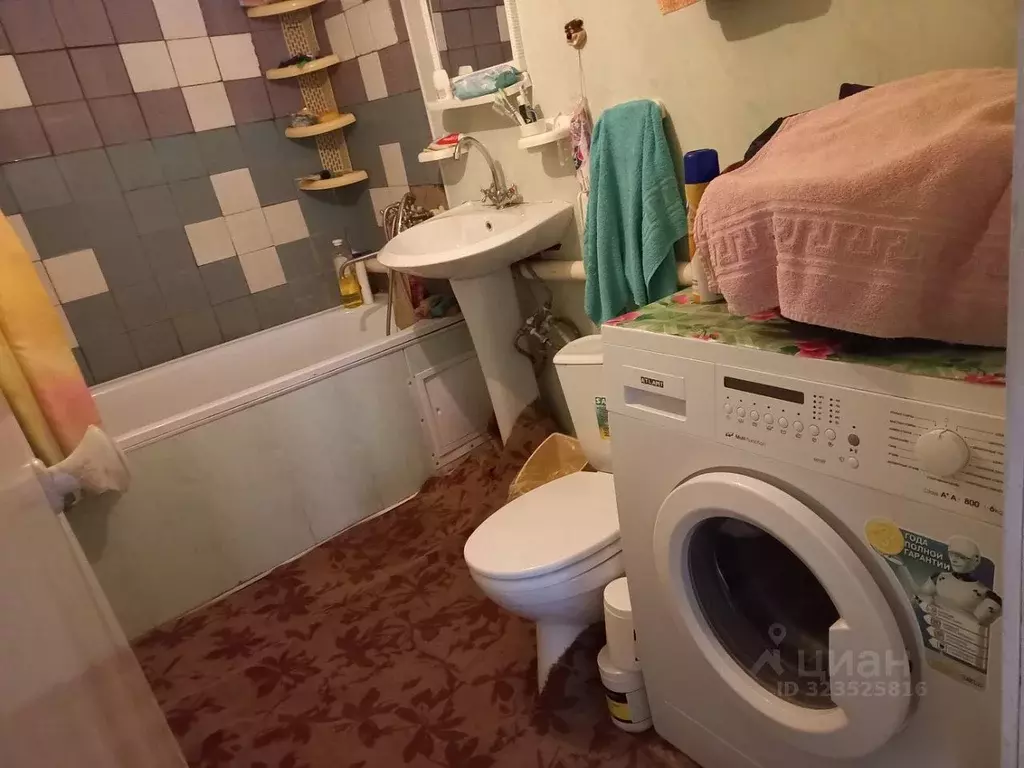 Дом в Орловская область, Орловский муниципальный округ, с. Солнцево ... - Фото 2