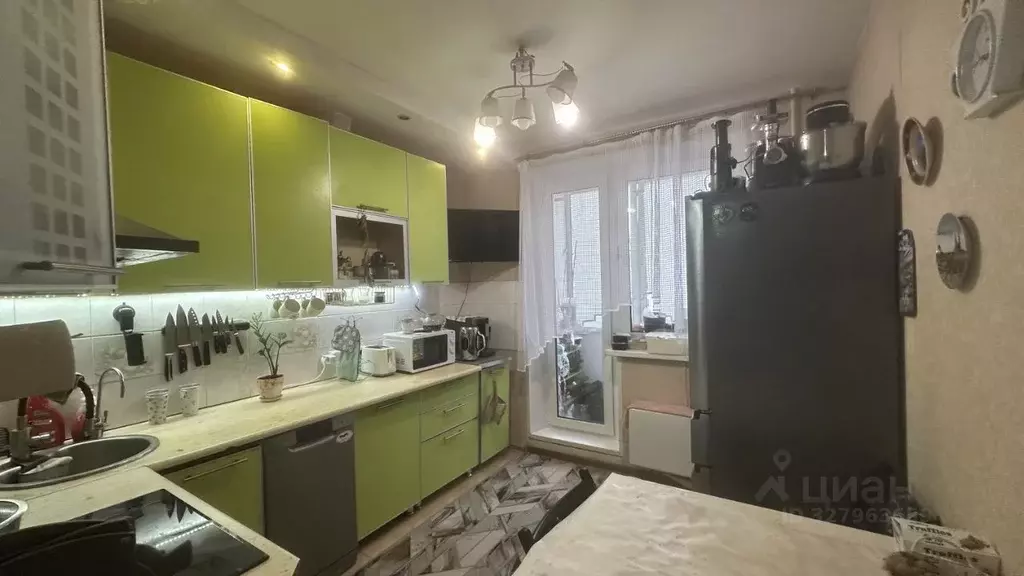 3-к кв. Москва ул. Марьинский Парк, 25К1 (81.0 м) - Фото 1