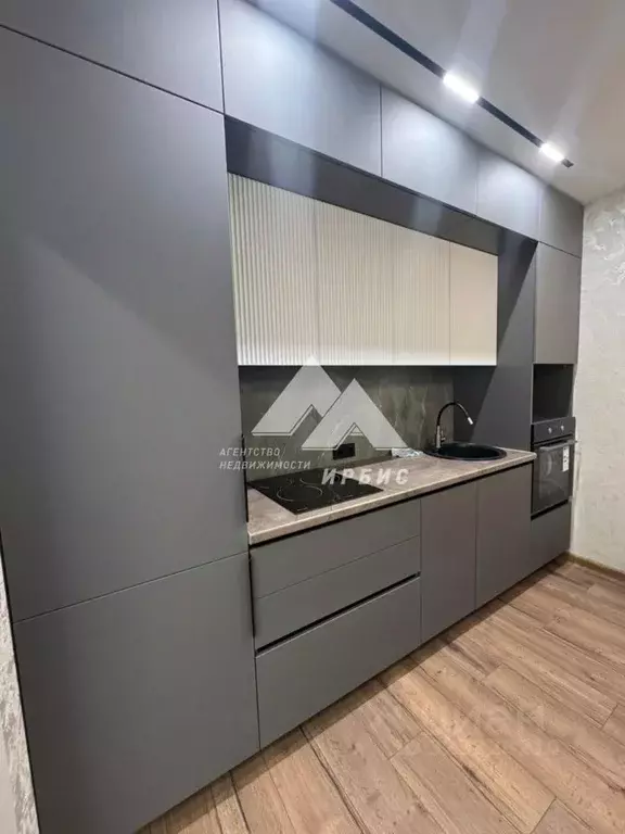 2-к кв. Алтайский край, Барнаул ул. Имени В.Т. Христенко, 7 (38.7 м) - Фото 1