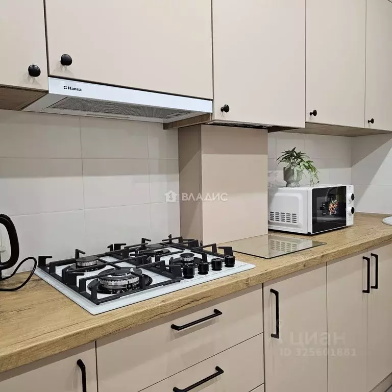 1-к кв. Калининградская область, Гурьевский муниципальный округ, пос. ... - Фото 1