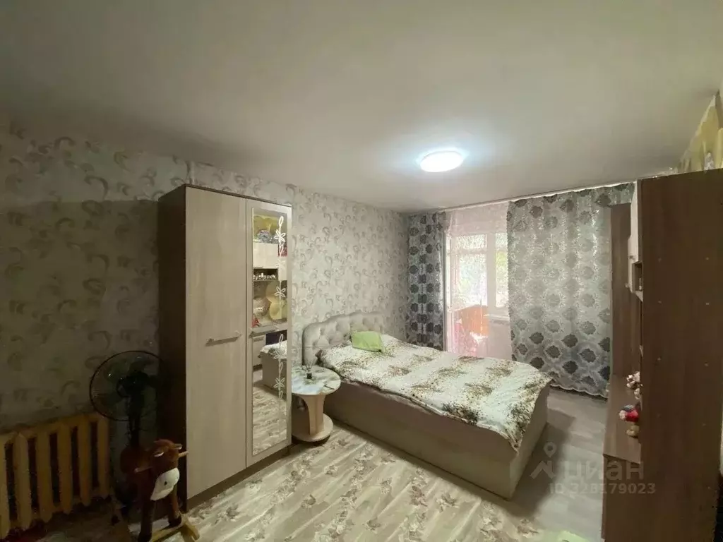 2-к кв. Крым, Керчь ул. Орджоникидзе, 111 (42.0 м) - Фото 1