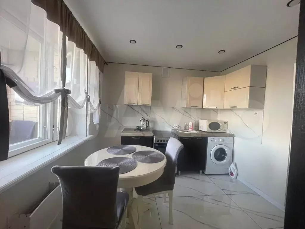 1-к. квартира, 37 м, 7/9 эт. - Фото 0