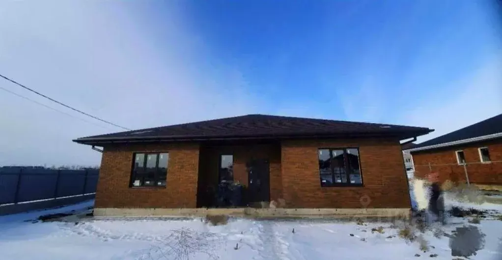 Коттедж в Белгородская область, Старый Оскол ул. Троицкая, 1 (133 м) - Фото 1