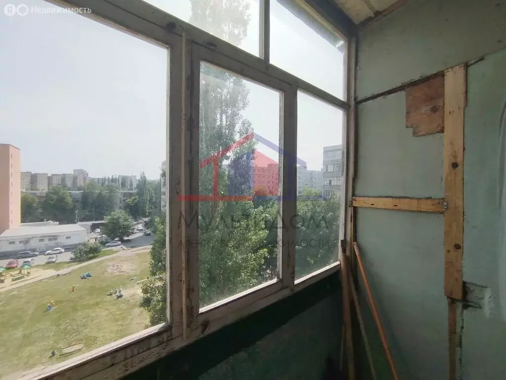 3-комнатная квартира: Старый Оскол, микрорайон Звёздный, 9 (64 м) - Фото 0