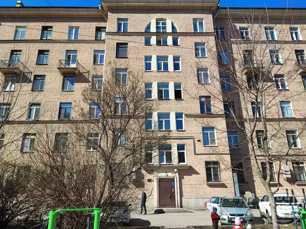 Комната Санкт-Петербург ул. Победы, 17 (16.2 м) - Фото 0
