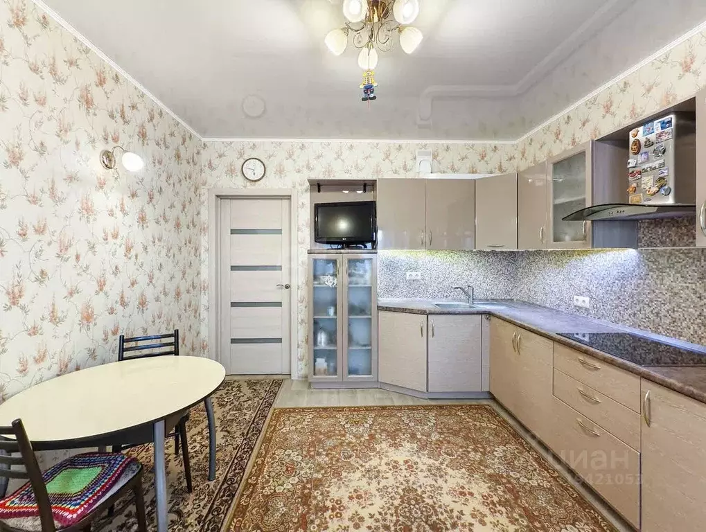 1-к кв. Тюменская область, Тюмень Ямская ул., 86 (53.7 м) - Фото 0