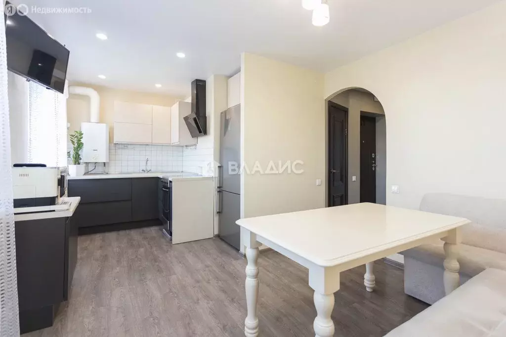 3-комнатная квартира: Петрозаводск, Октябрьский проспект, 9 (51.1 м) - Фото 0