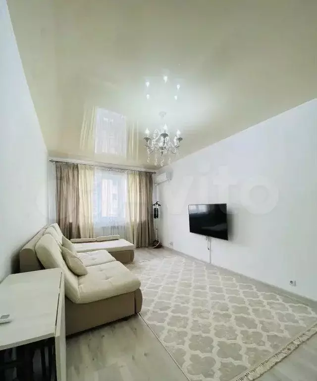 1-к. квартира, 41 м, 9/9 эт. - Фото 0