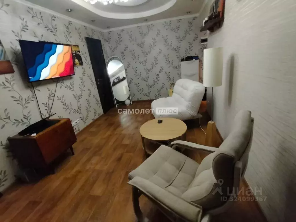 2-к кв. Московская область, Электросталь Первомайская ул., 2а (45.0 м) - Фото 1