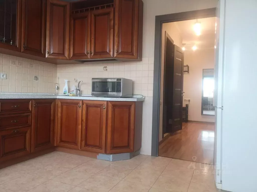 2-к кв. Московская область, Красногорск ул. Имени Зверева, 8 (64.5 м) - Фото 2