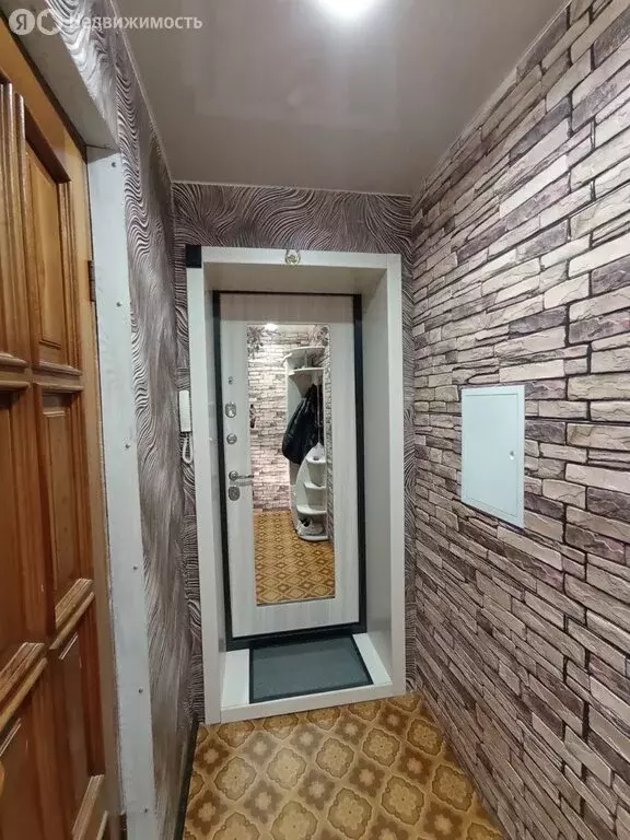 2-комнатная квартира: Барнаул, улица Матросова, 13 (43 м) - Фото 1