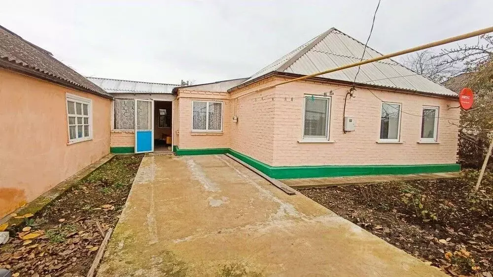 Дом в Краснодарский край, Крымский район, Киевское с/пос, с. ... - Фото 1