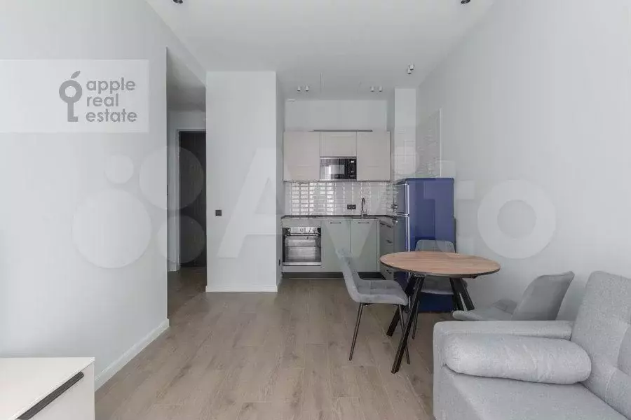2-к. квартира, 40 м, 4/10 эт. - Фото 1