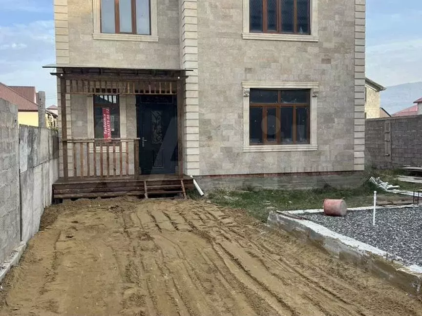 Дом в Дагестан, Махачкала Учхоз кв-л,  (180 м) - Фото 1