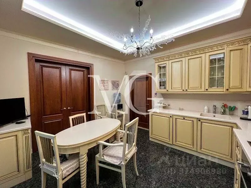 4-к кв. Москва Лесная ул., 6к1 (250.0 м) - Фото 1