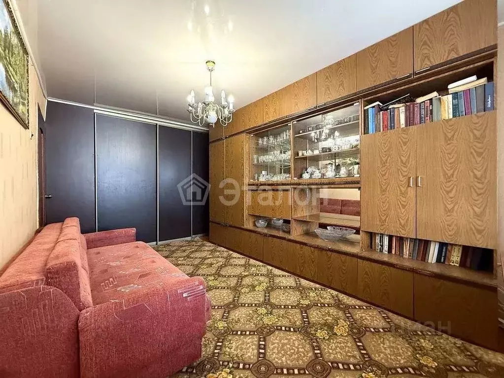 2-к кв. Волгоградская область, Волгоград ул. Кирова, 115 (44.1 м) - Фото 2