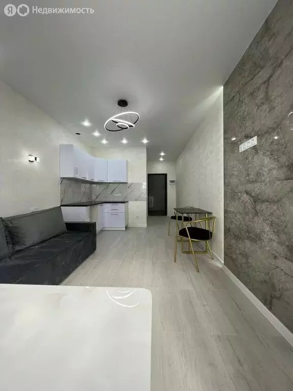 Квартира-студия: Краснодар, улица Героя Пешкова, 14к2 (30 м) - Фото 1