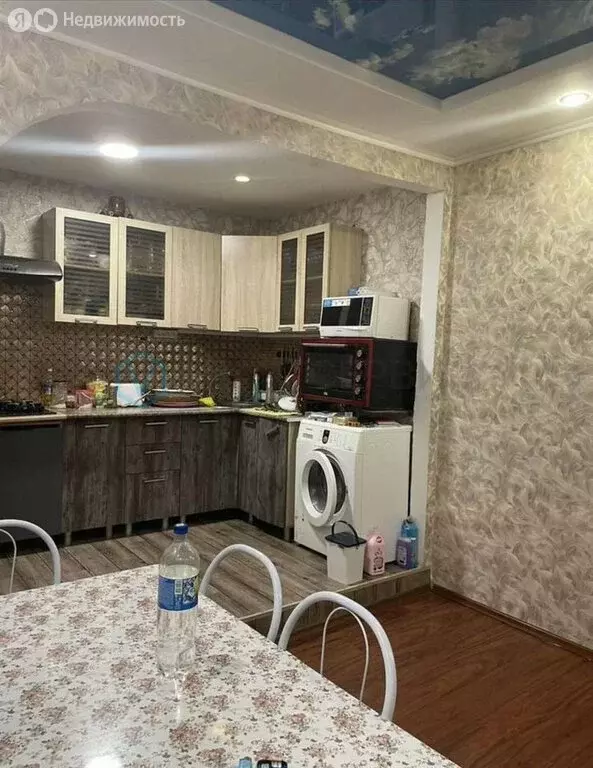 Дом в Омская область, рабочий посёлок Полтавка, улица Победы (70.2 м) - Фото 1