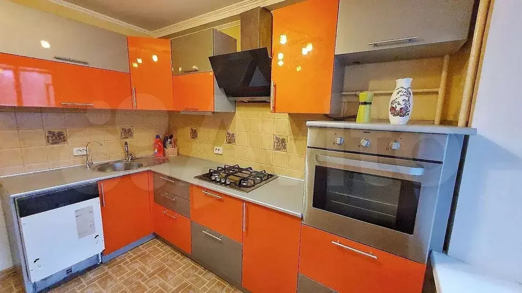 2-к. квартира, 50 м, 2/5 эт. - Фото 0