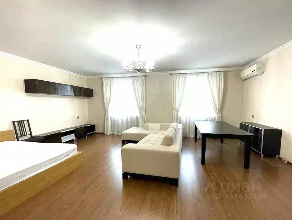 3-к кв. Пензенская область, Пенза ул. Пушкина, 45 (115.0 м) - Фото 0