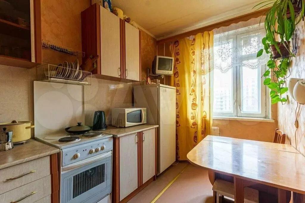 1-к. квартира, 38 м, 6/9 эт. - Фото 0
