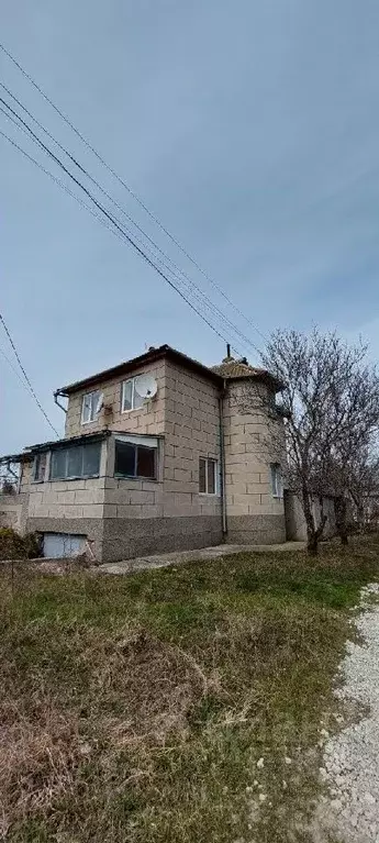 Дом в Крым, Керчь ул. Большая (250 м) - Фото 0