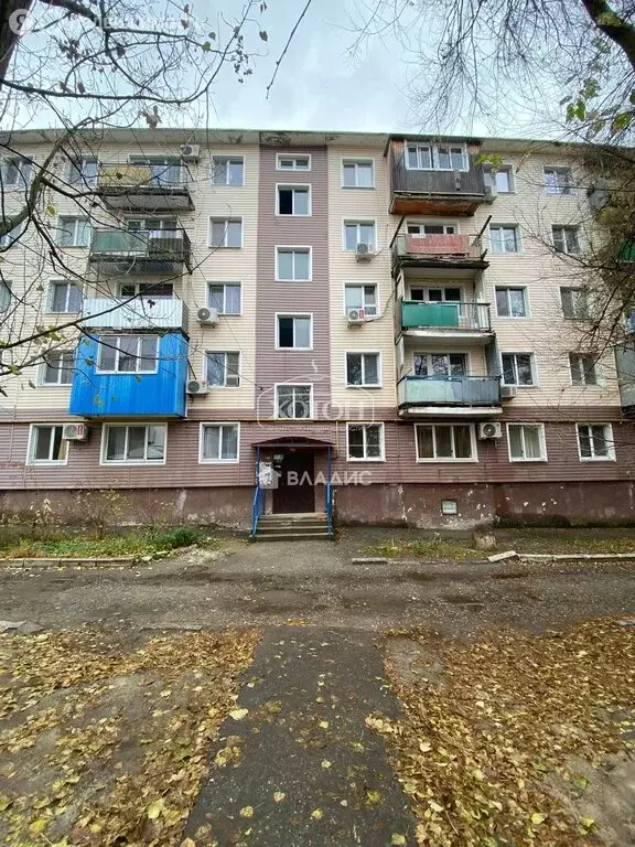 3-комнатная квартира: Элиста, улица Ю. Клыкова, 128 (58 м) - Фото 1
