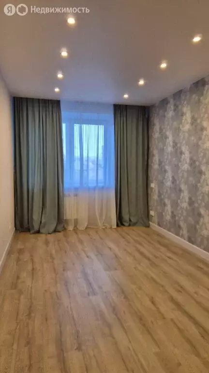 2-комнатная квартира: Архангельск, улица Володарского, 81 (41.4 м) - Фото 0