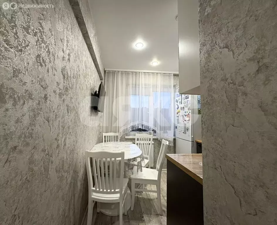 3-комнатная квартира: Волгоград, улица Академика Богомольца, 3 (58.7 ... - Фото 2