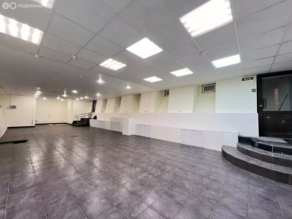 Торговая площадь (140.2 м) - Фото 1