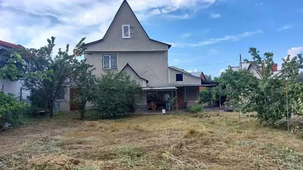 Дом в Курская область, Горшеченский район, Куньевский сельсовет, с. ... - Фото 0
