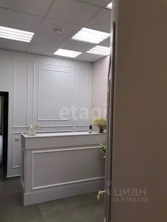 Офис в Татарстан, Казань ул. Рихарда Зорге, 66В (70 м) - Фото 0