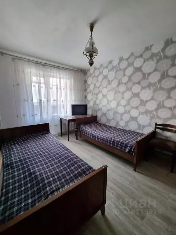 2-к кв. Кемеровская область, Новокузнецк ул. Свердлова, 2 (52.0 м) - Фото 1