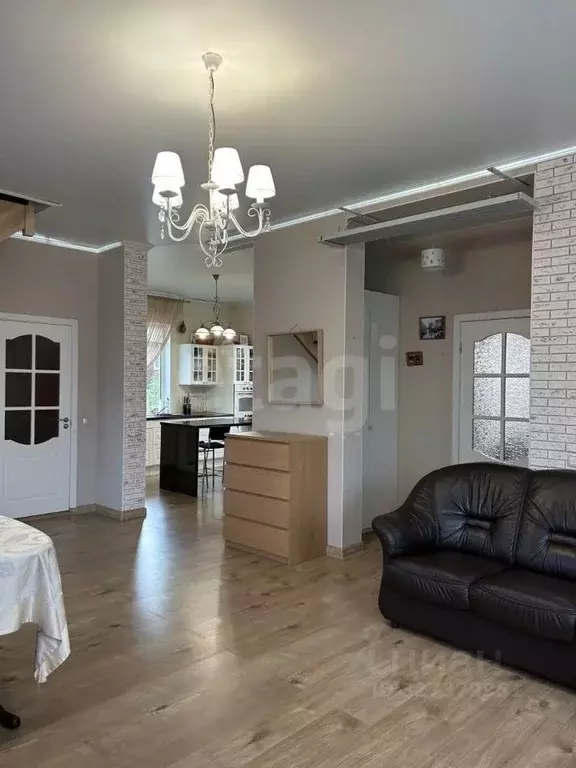 Дом в Ленинградская область, Ломоносовский район, Виллозское городское ... - Фото 1