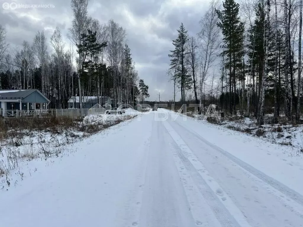 Участок в село Тюнево, Уральская улица (15 м) - Фото 0