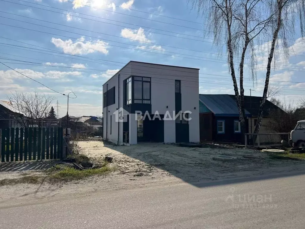 Дом в Пензенская область, Пенза ул. Добролюбова, 16 (132 м) - Фото 0