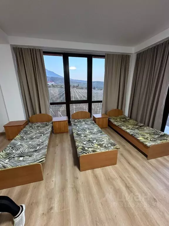 Коттедж в Крым, Алушта муниципальный округ, с. Нижняя Кутузовка ул. ... - Фото 0