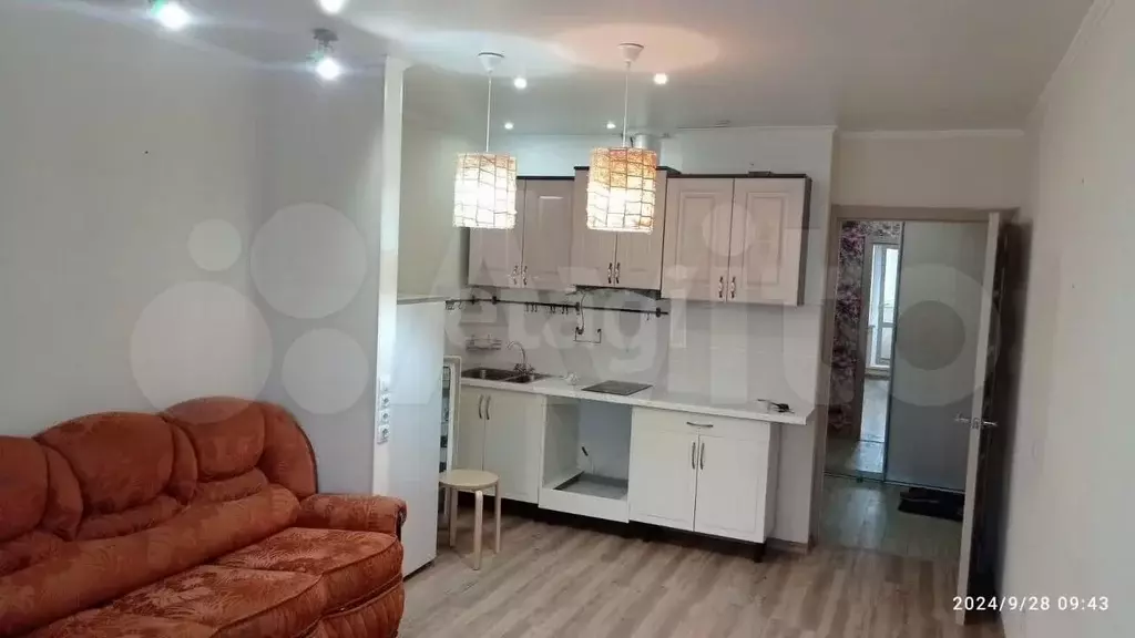 Квартира-студия, 28 м, 4/17 эт. - Фото 0
