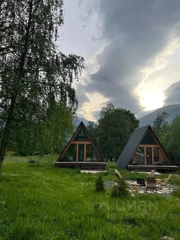 Дом в Карачаево-Черкесия, Теберда Карачаевский городской округ, ... - Фото 0