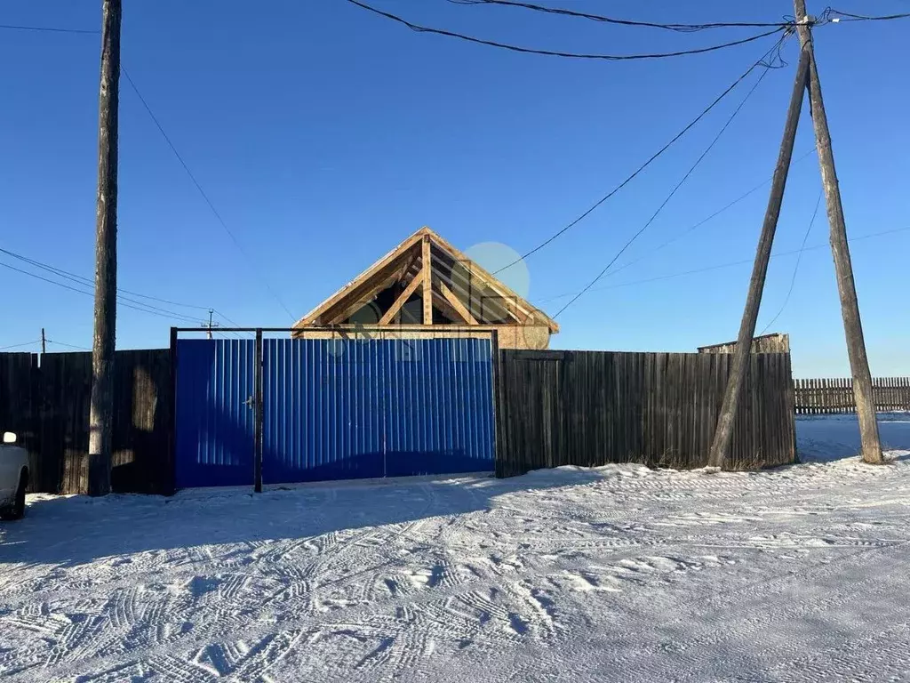 Дом в Иркутская область, Эхирит-Булагатский район, пос. Усть-Ордынский ... - Фото 0