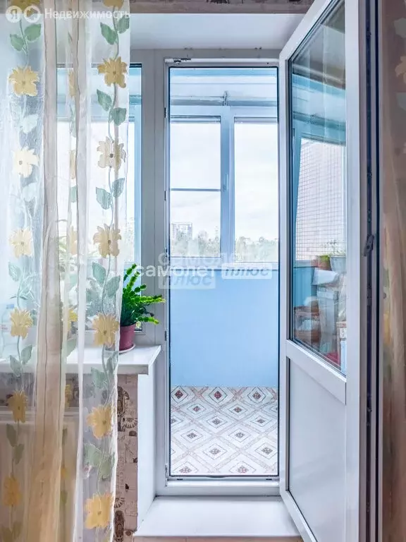 3-комнатная квартира: Санкт-Петербург, Школьная улица, 110к1 (68 м) - Фото 2