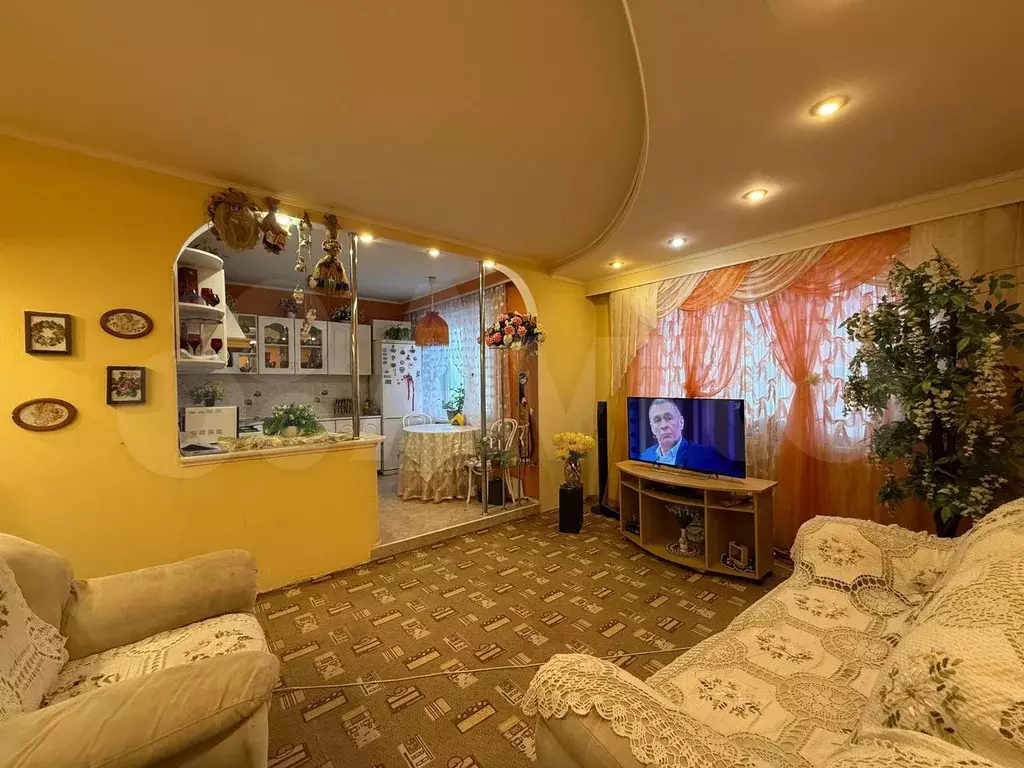 3-к. квартира, 65 м, 7/10 эт. - Фото 0