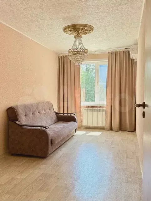 1-к. квартира, 28,5 м, 2/5 эт. - Фото 0