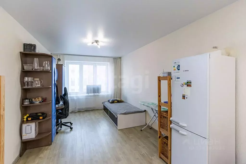 1-к кв. Тюменская область, Тюмень ул. Василия Подшибякина, 15к1 (46.3 ... - Фото 1